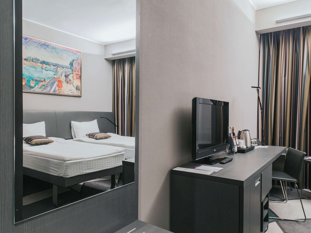 Standard Twin Room, 2 Twin Beds - Photo 8