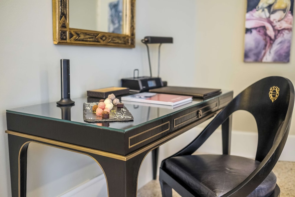 Suite (Marco Polo)