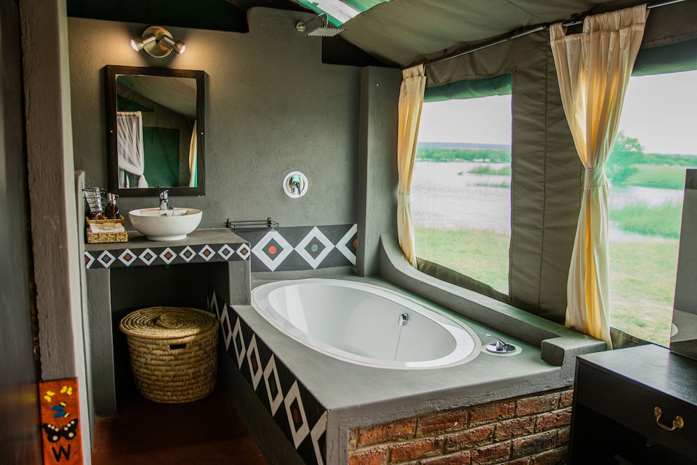 Luxury Tent photo 1