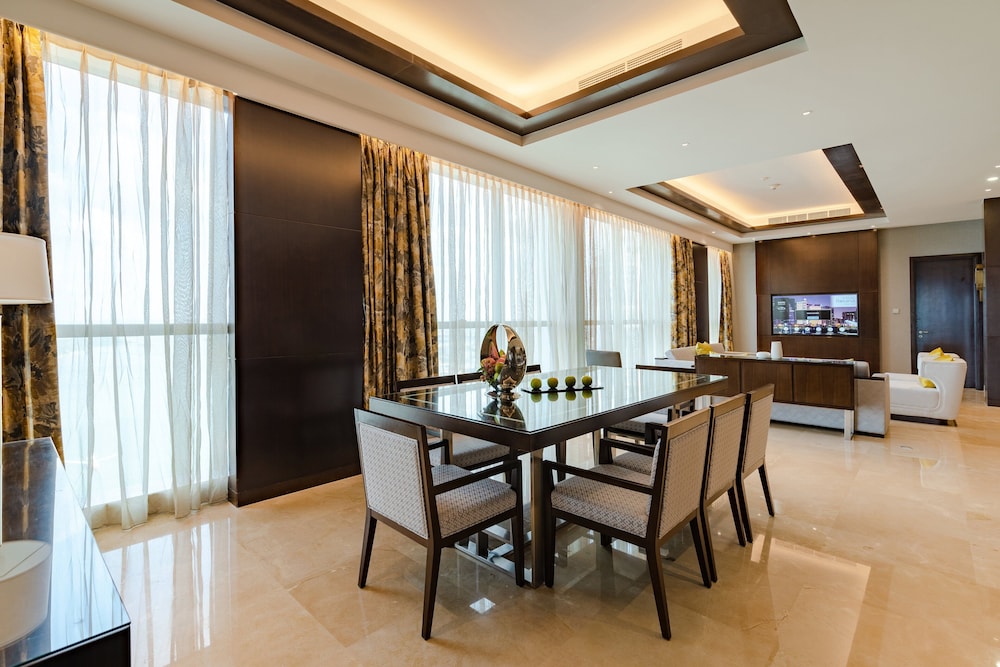 Sea View Royal Suite