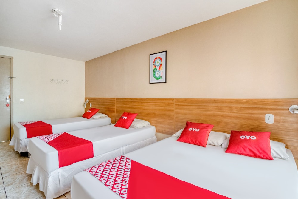 Quadruple Room (1 Double bed + 2 Single beds)