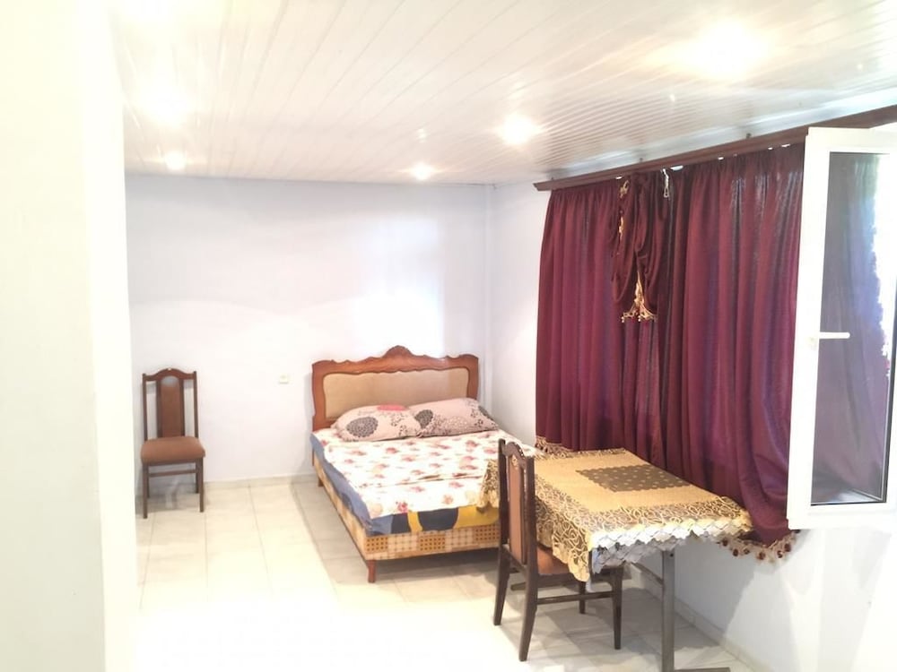 Basic Room photo 2