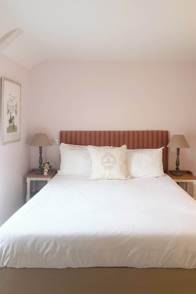 Deluxe Double Room, Private Bathroom photo 1