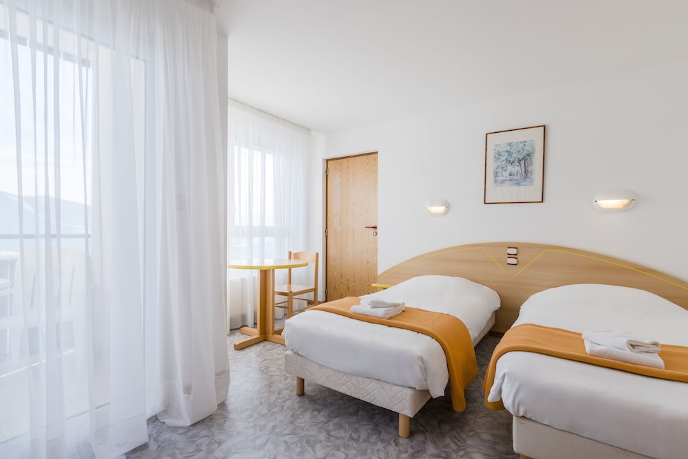Twin Room (Accessible ) photo 3