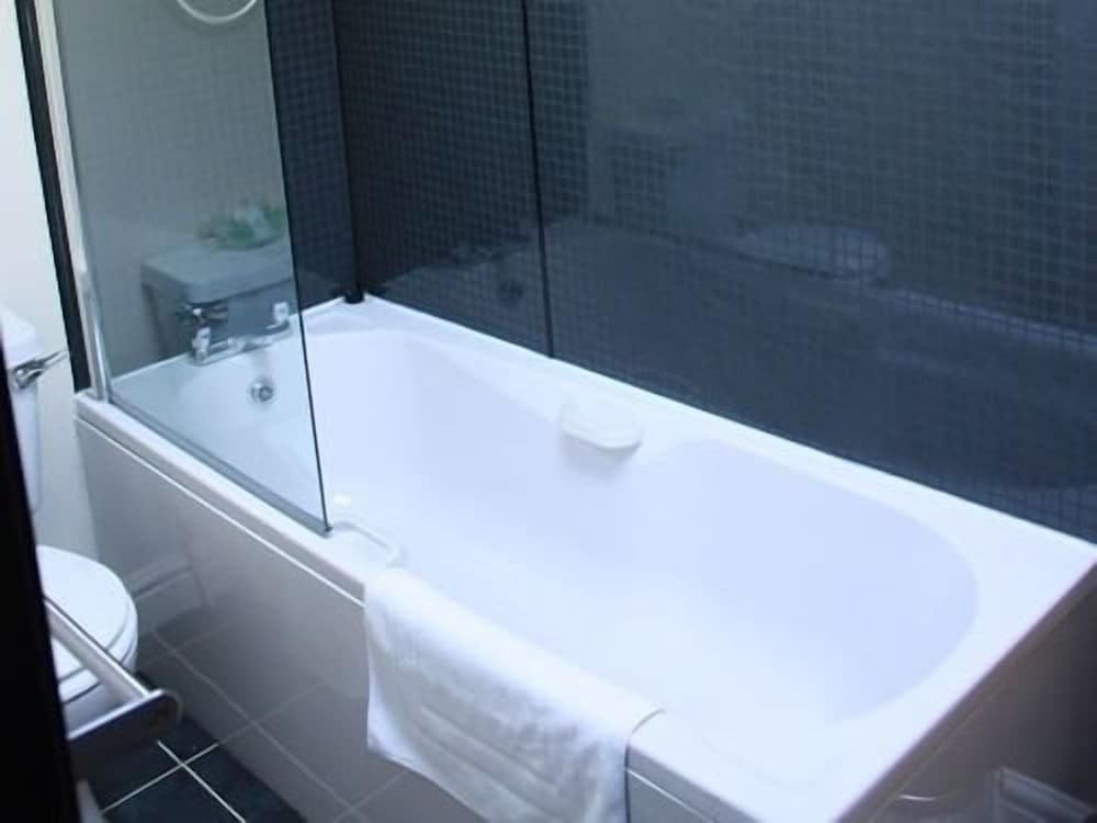 Double Room, Ensuite photo 3