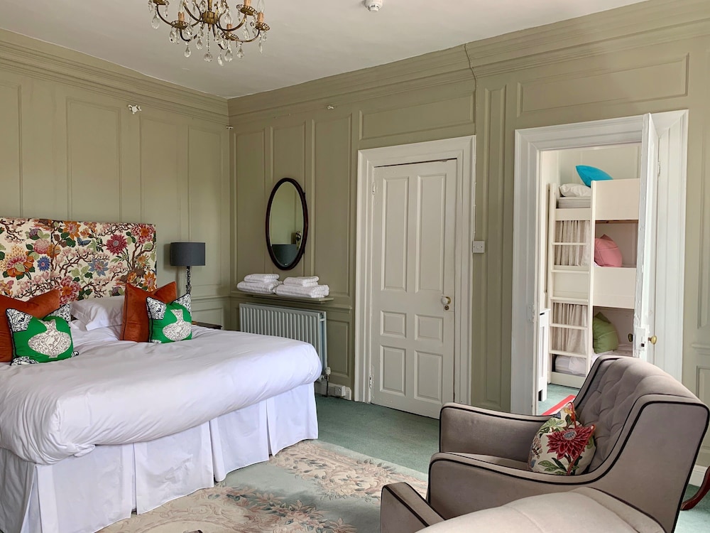 Family Suite photo 1