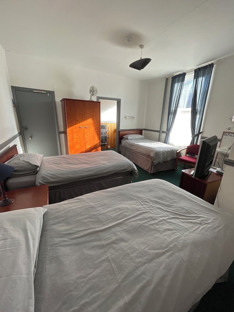 Triple Room photo 3