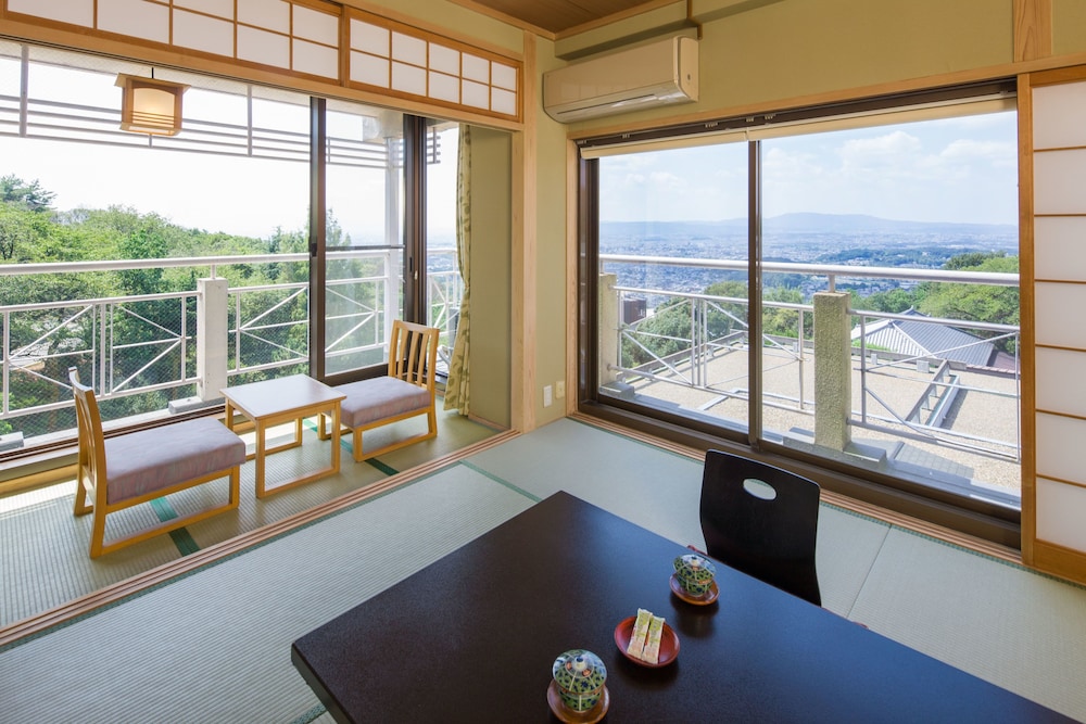 Panoramic Corner Japanese Style Room (Check in until 18:00) photo 3