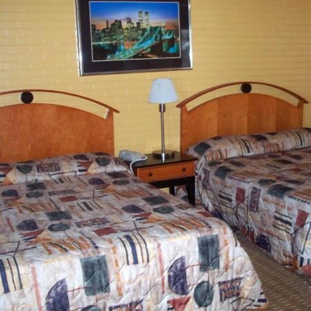 Room, 2 Queen Beds