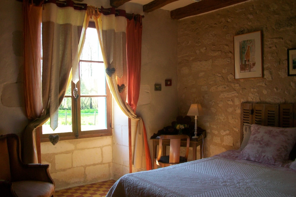 Room (Eveillure) photo 1