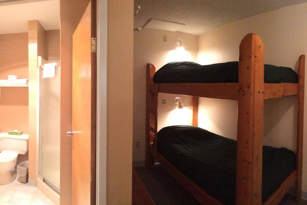 Standard Room (Economy, Double/Bunk)