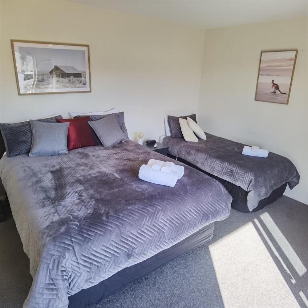 Triple Room, Balcony, Courtyard View photo 1