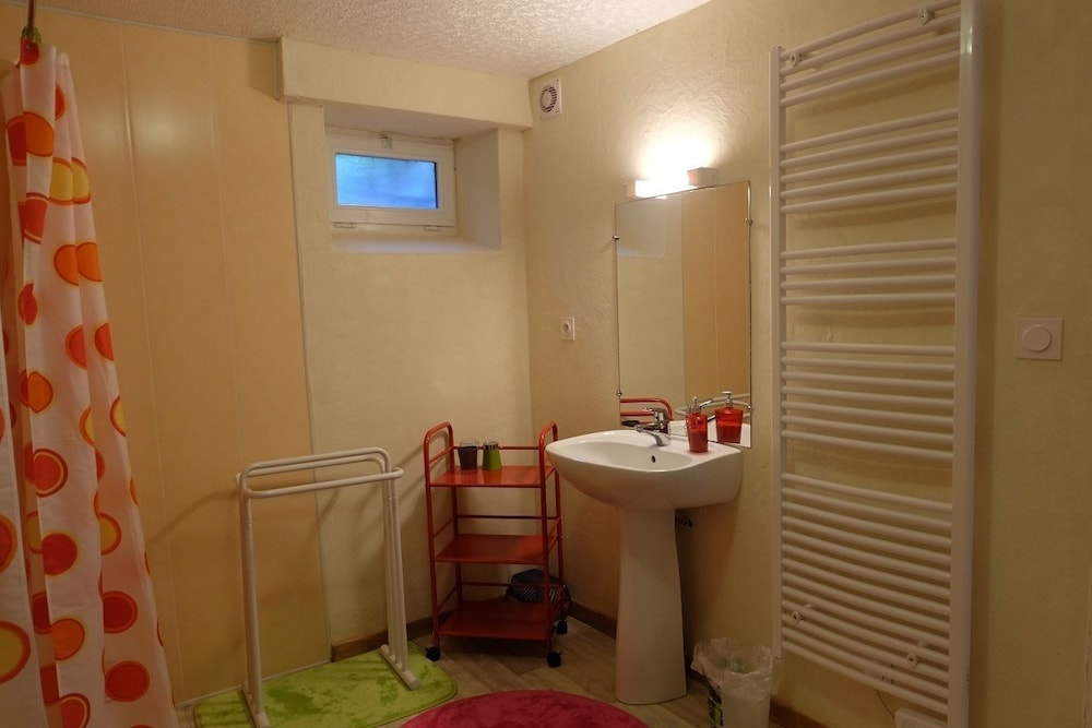Double Room (Rouge) photo 2