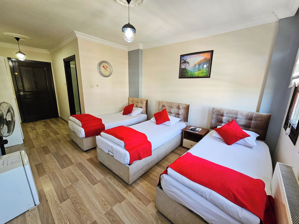 Senior Triple Room