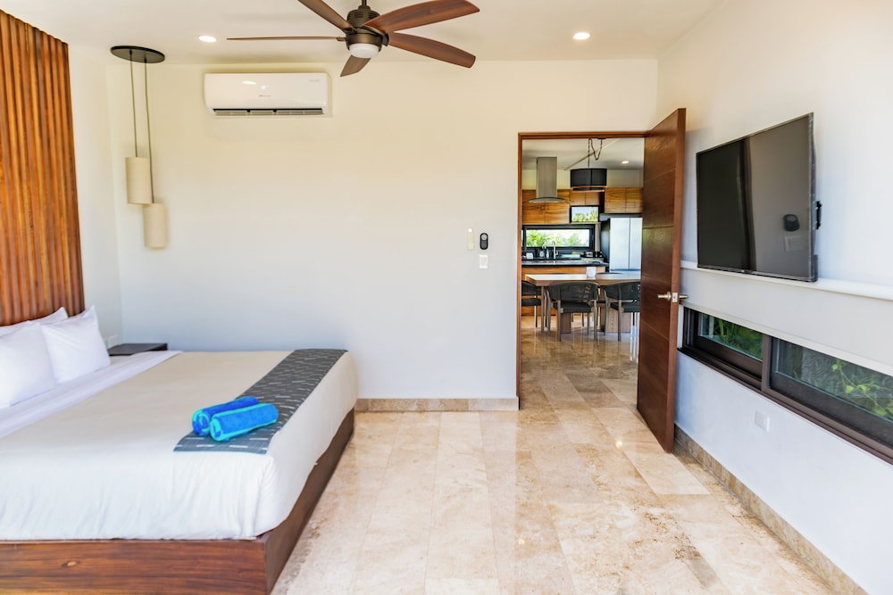 Luxury Villa, Private Pool, Pool View