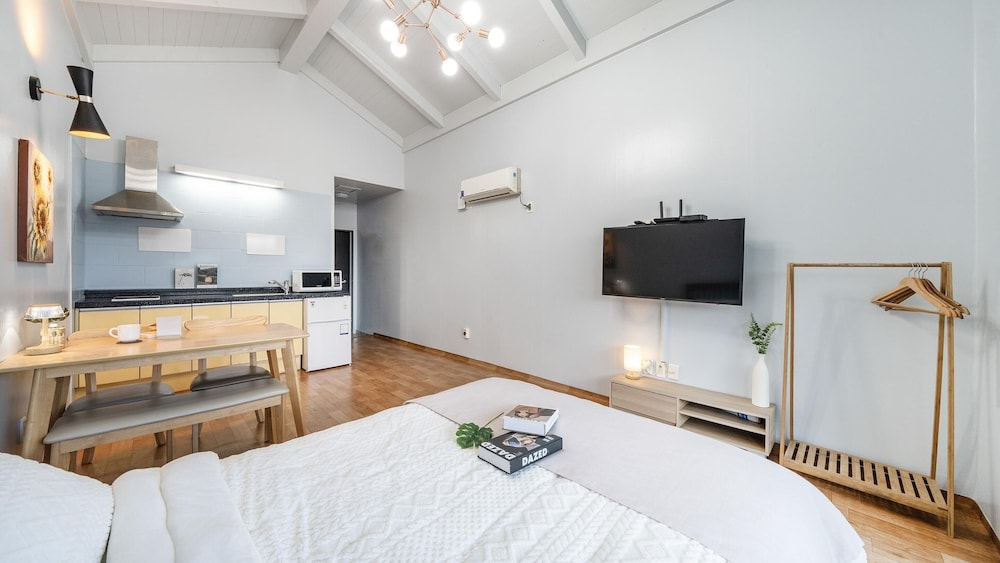 Basic Room, 1 Bedroom (solar2) photo 2