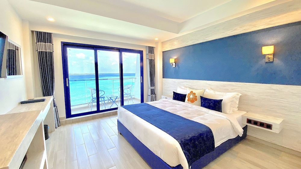 Deluxe Double Room, Balcony, Sea View - Photo 1