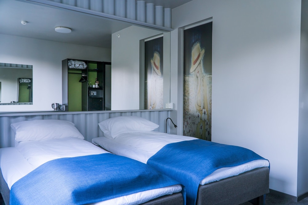 Classic Double or Twin Room, Mountain View photo 1