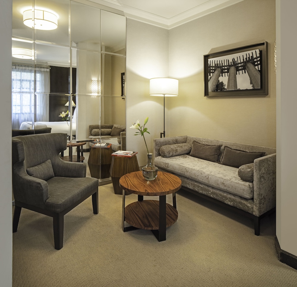 Superior Room - Photo 5