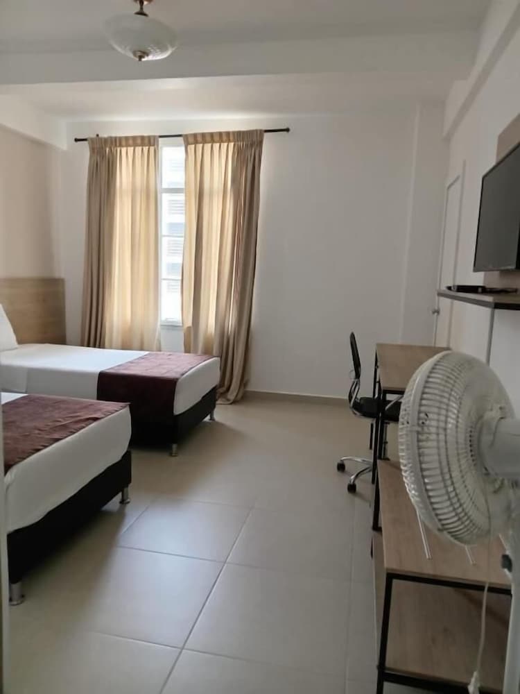 Single Room photo 2