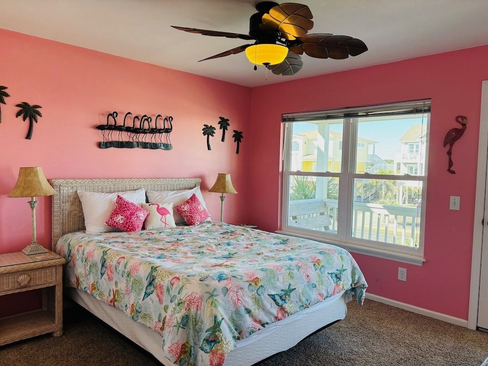 House, 5 Bedrooms photo 1