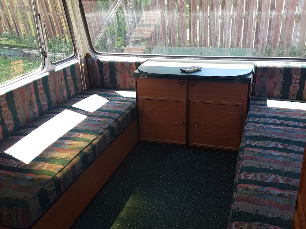 Caravan (Shared Bathroom) photo 3