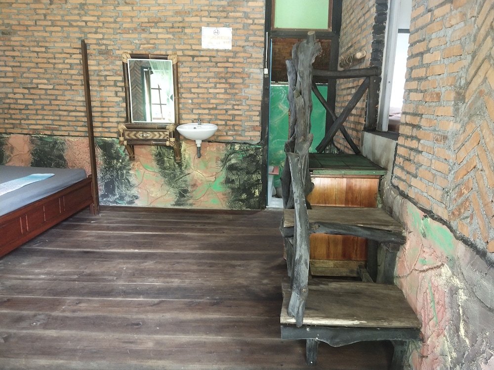 Villa, 3 Bedrooms, Kitchen, River View photo 3