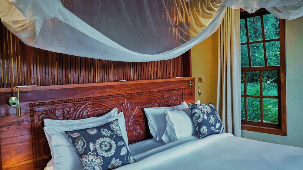Deluxe Double Room, Terrace, Garden View