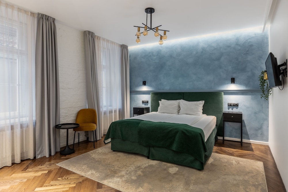 Superior Double Room - Photo 1