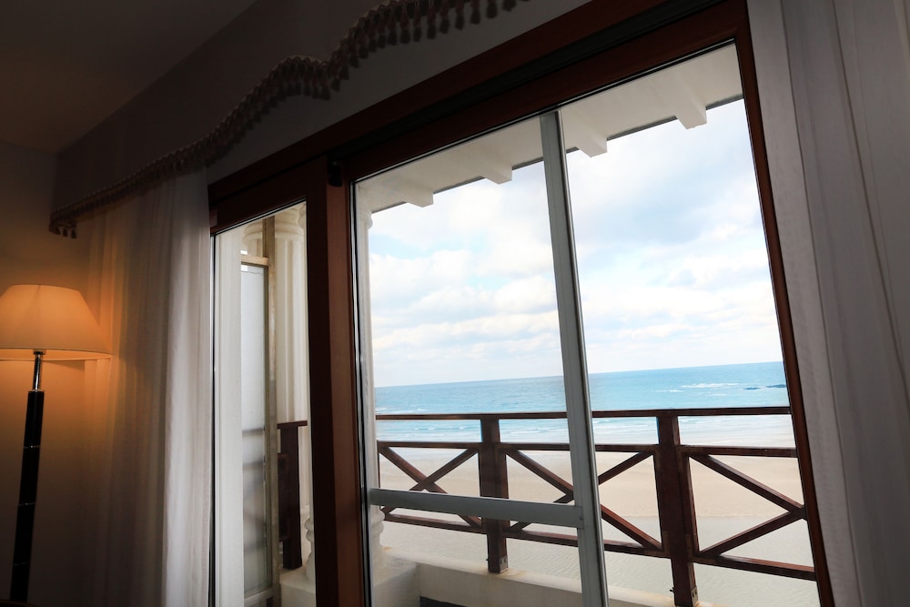 Deluxe Twin Room - Photo 14