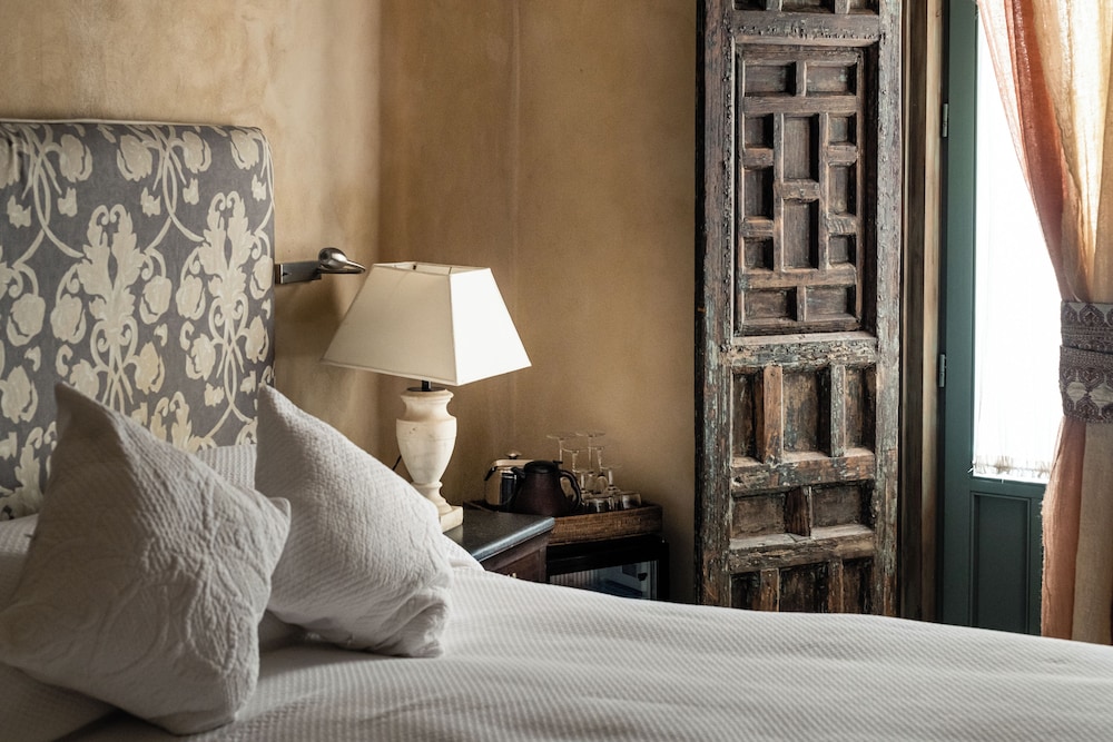 Junior Suite - Photo 17
