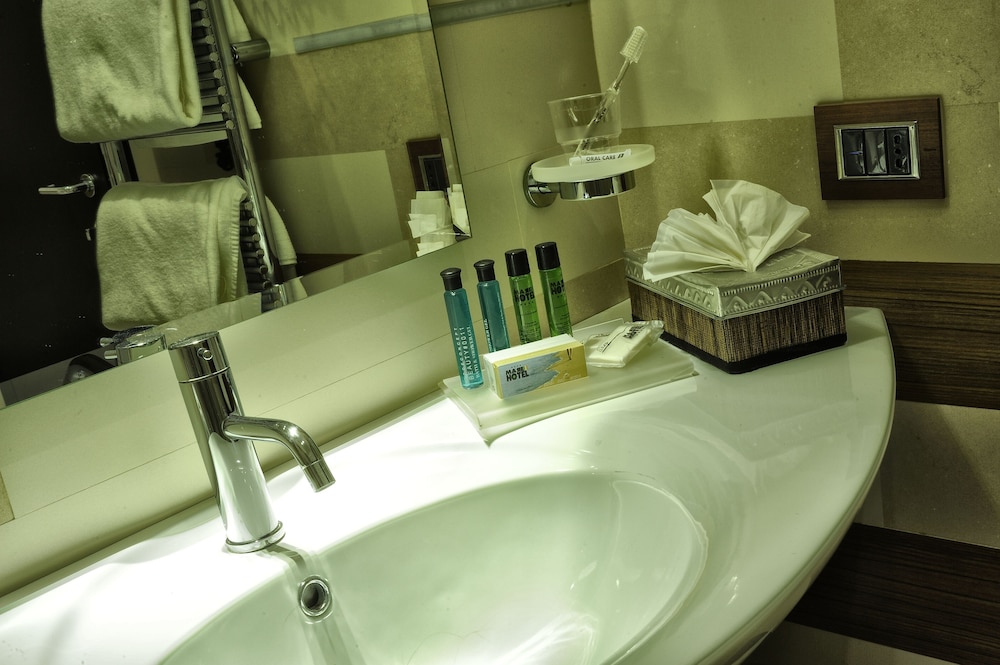 Superior Double Room Single Use photo 2