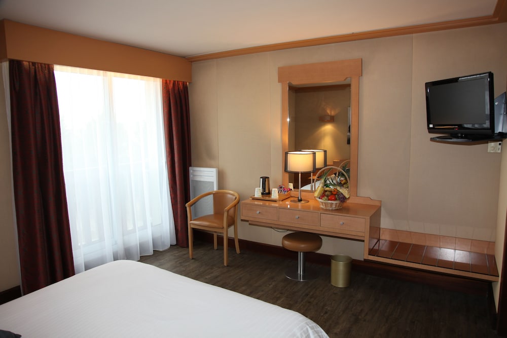 Comfort Room (Left Shore Building) - Photo 4