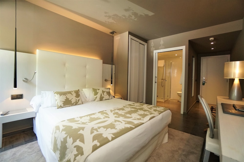 Design Double Room