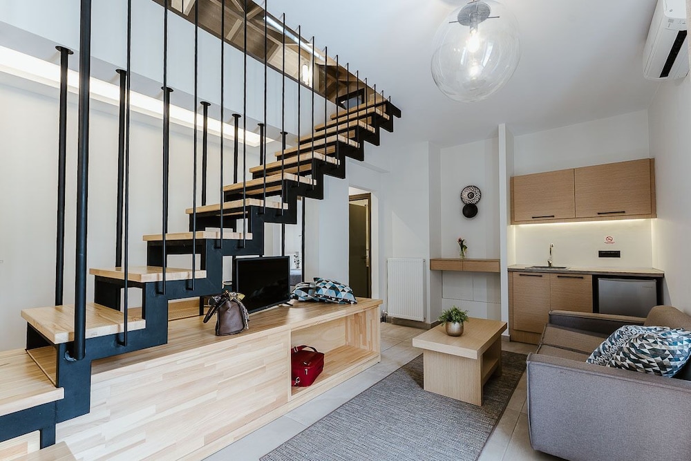 Deluxe Apartment, 2 Bedrooms, Non Smoking - Photo 4