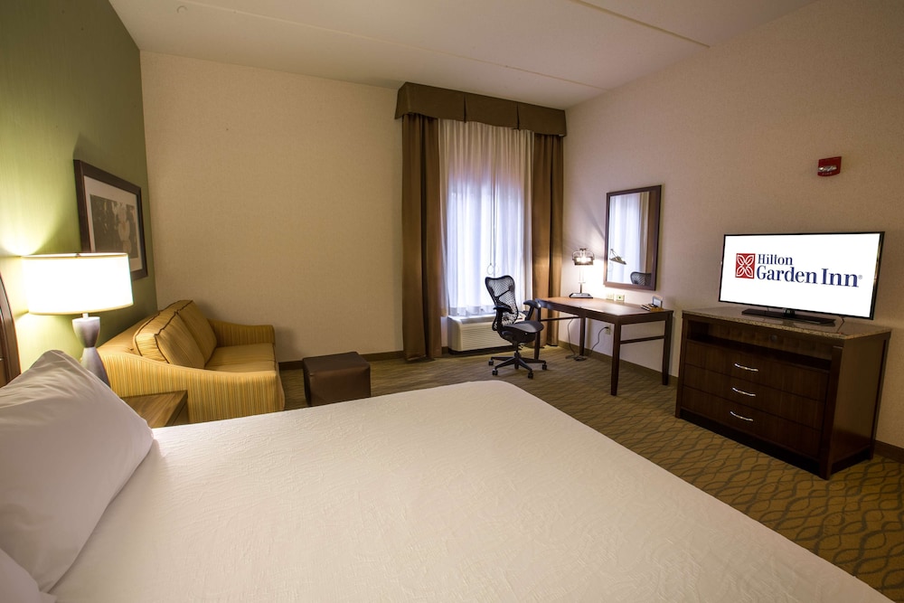 Room, 1 King Bed, Accessible