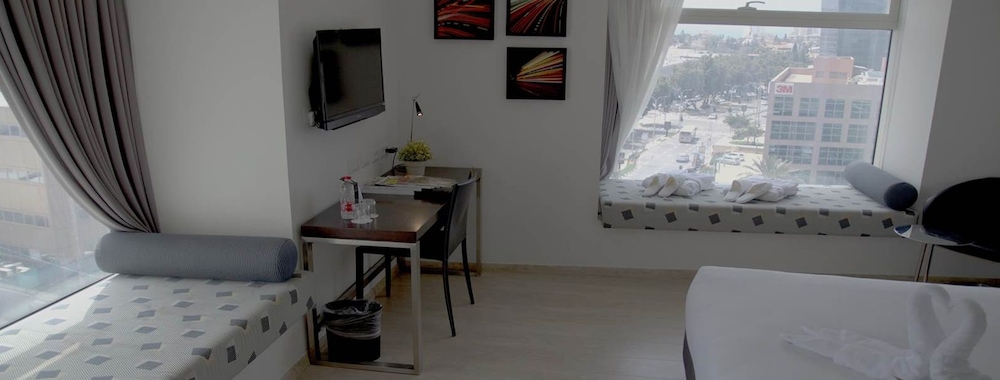 Deluxe Double or Twin Room, 1 Bedroom, Sea View photo 3
