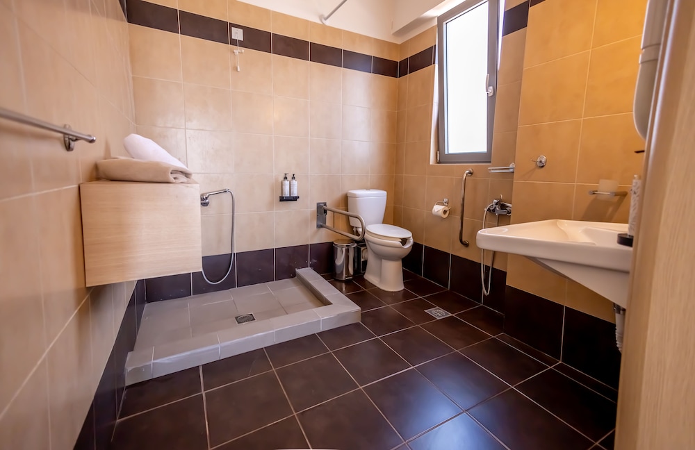 Premium Suite with Sea View photo 3