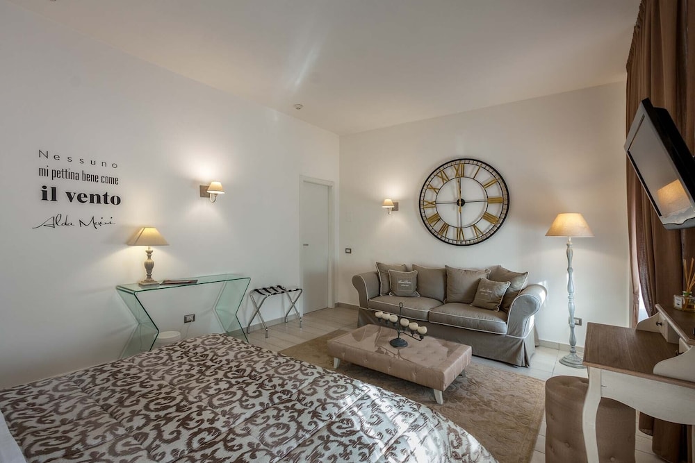 Luxury Room photo 2
