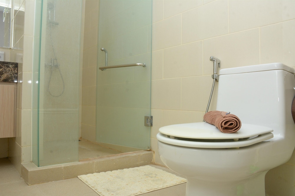 Room - Photo 19