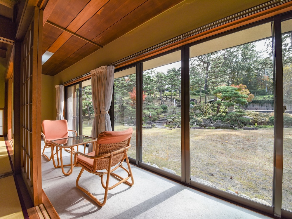Miyabi - Garden View, Cypress Bathtub, Non Smoking photo 2