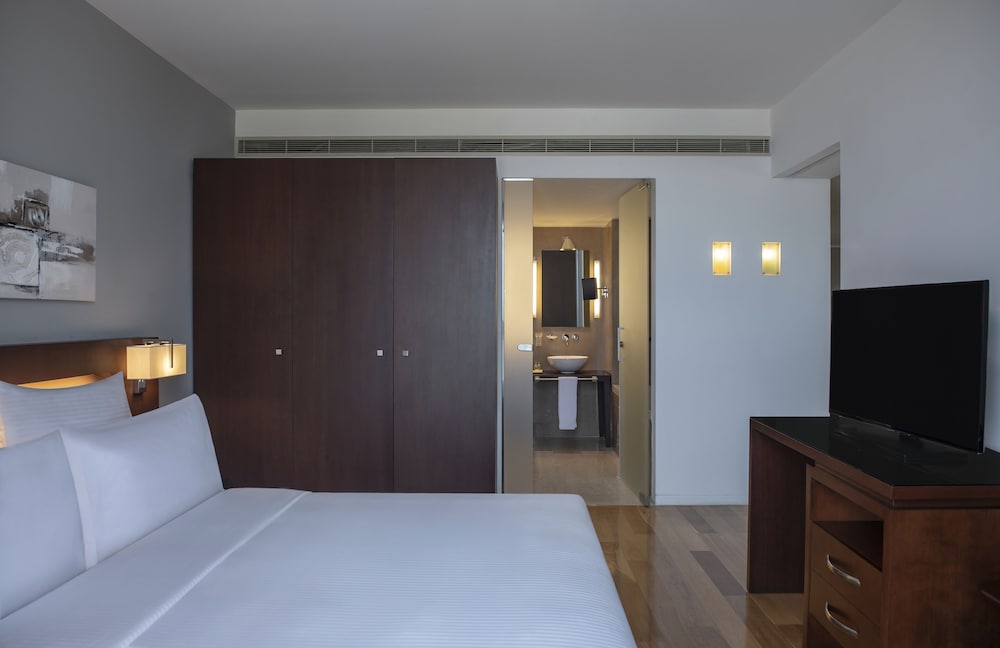 Deluxe Suite, 1 Bedroom photo 2