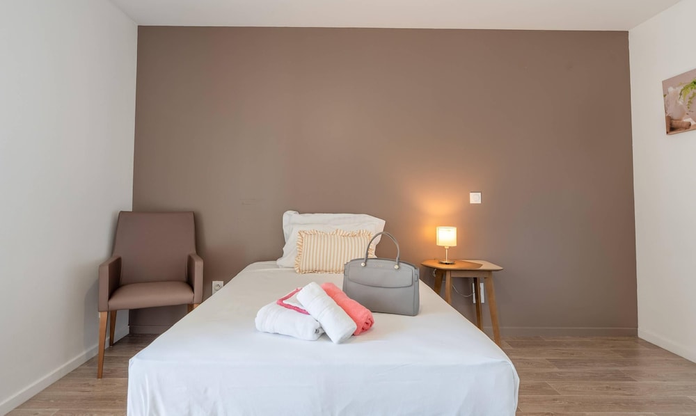 Standard Room, 1 Queen Bed, Non Smoking
