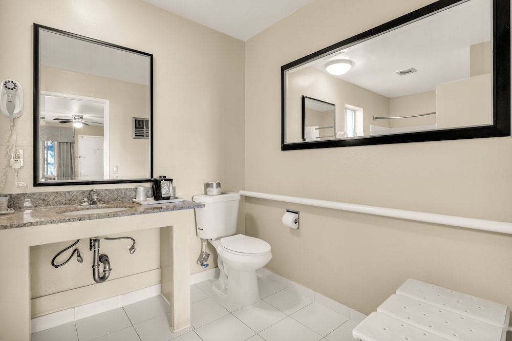 Scottish Fairway Inn, Billede 2