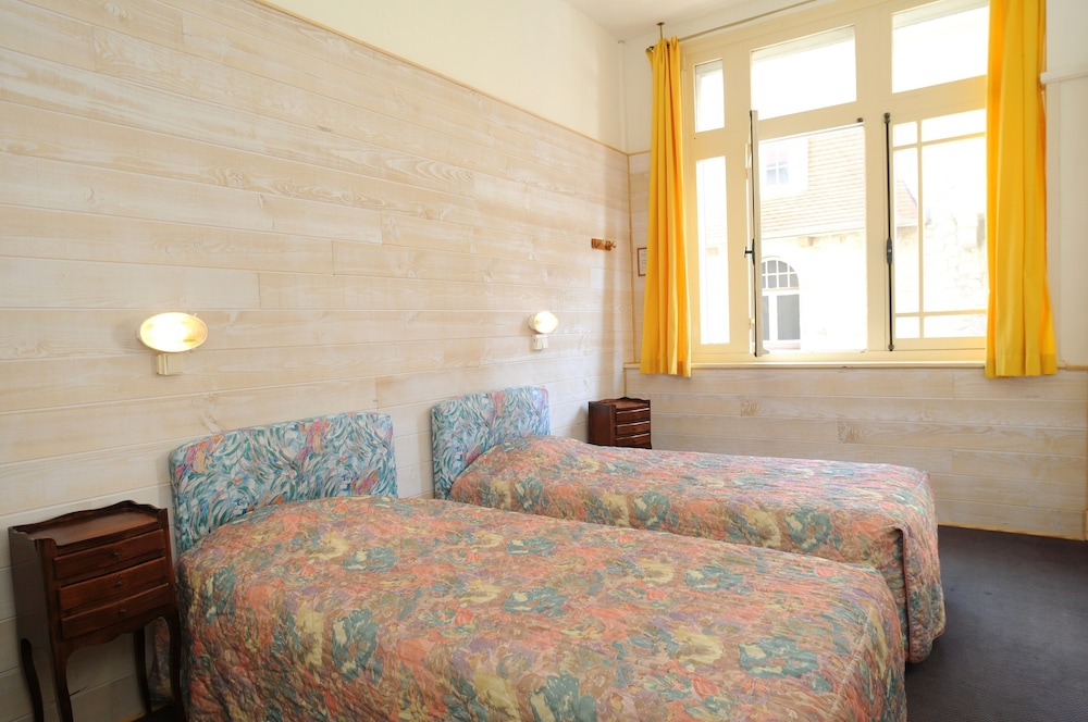 Double Room - Photo 6