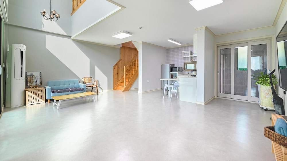 Basic Room, 1 Bedroom (101(OceanView,Spa)) - Photo 10