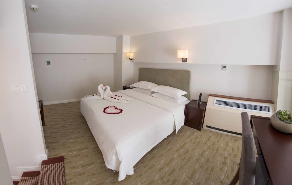 Duplex King Room
