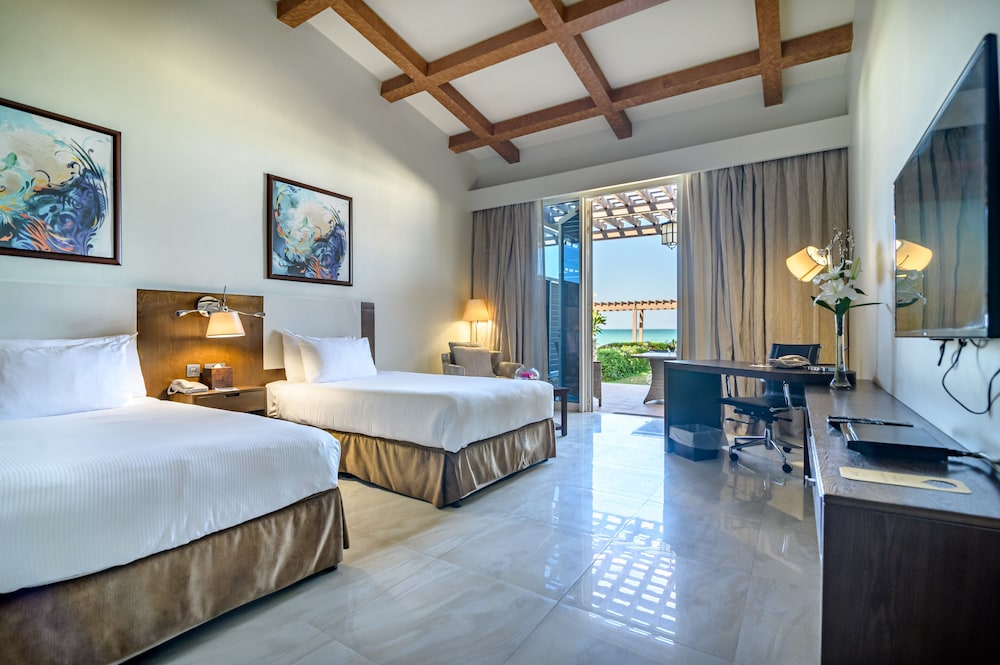 Beach Chalet Twin Bed with Private Terrace photo 3