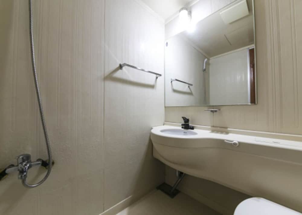 Standard Ondol Room photo 2