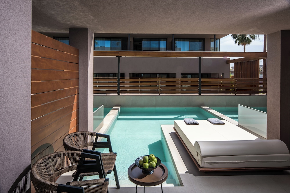 Exclusive Double Room, Private Pool - Photo 5